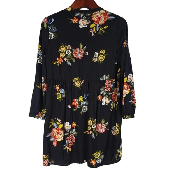 Old Navy Black Floral Boho Dress Size Medium - Picture 2 of 5